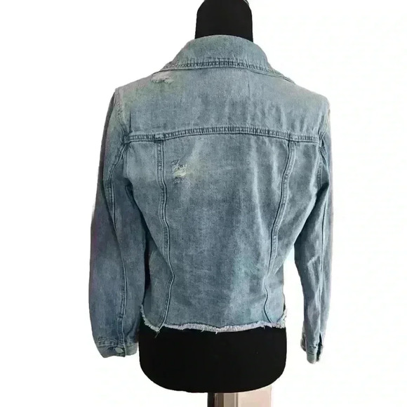 Blank NYC Women's Light Wash Distressed Denim Jacket S - Picture 3 of 15